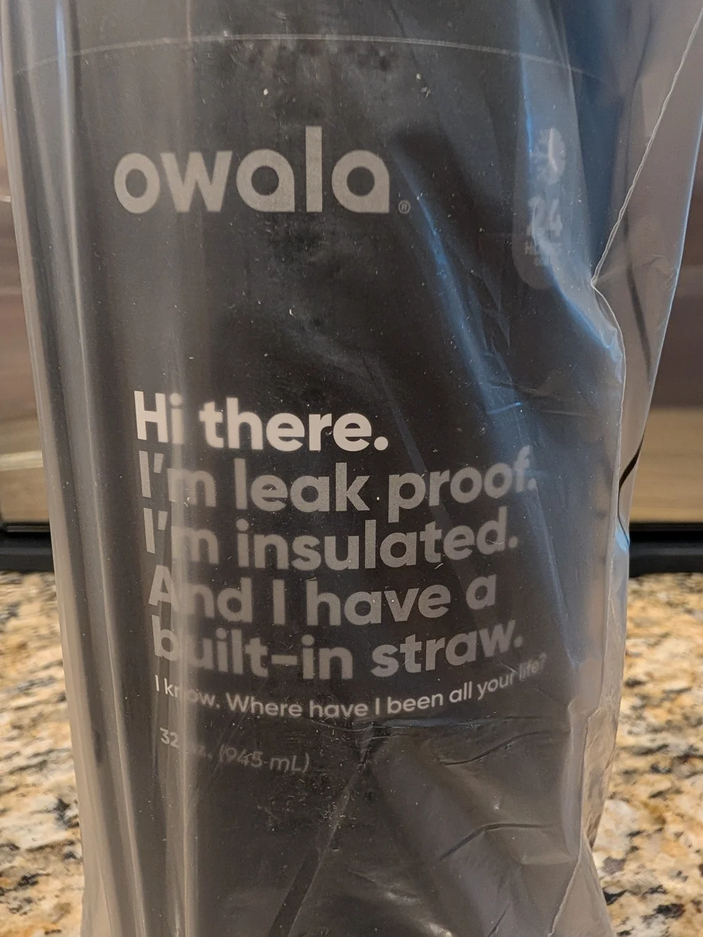 BRAND NEW- OWALA 32oz Black Insulated Water Bottle